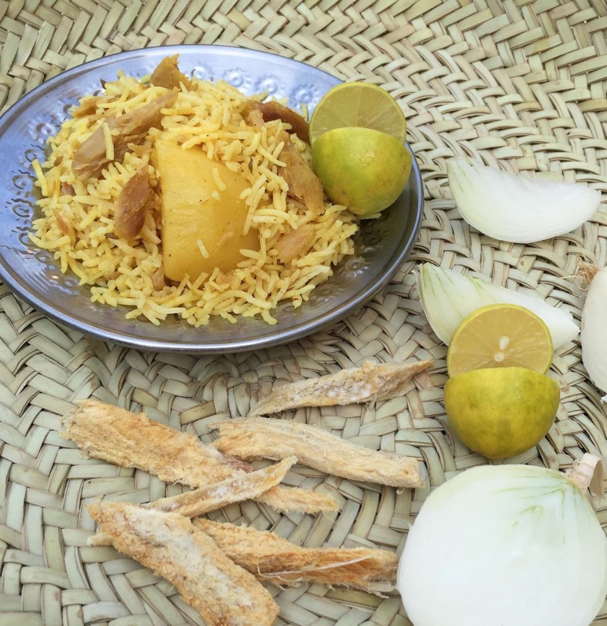 دمپخت ماهی خشک