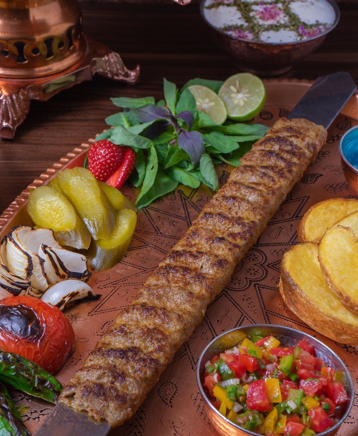 کباب کوبیده با ادویه مخصوص مهاراجه