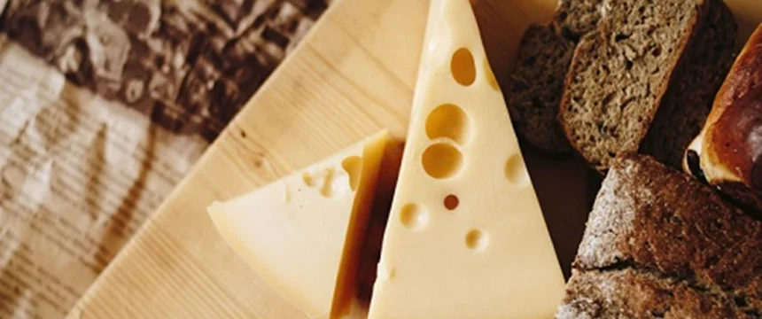 ۱۵ نوع پنیر خوشمزه و محبوب در دنیا