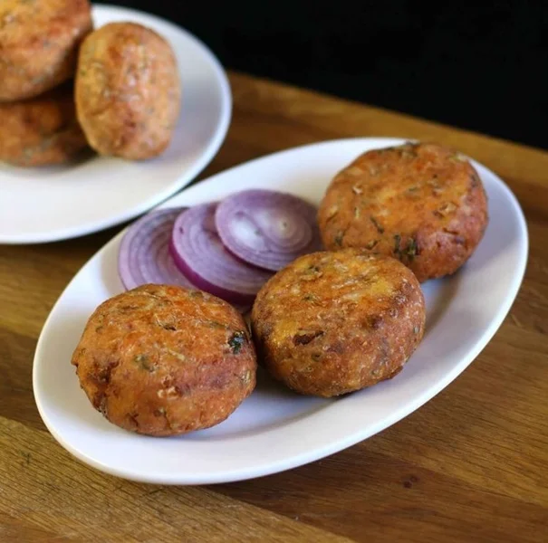 کتلت مرغ بلوچی