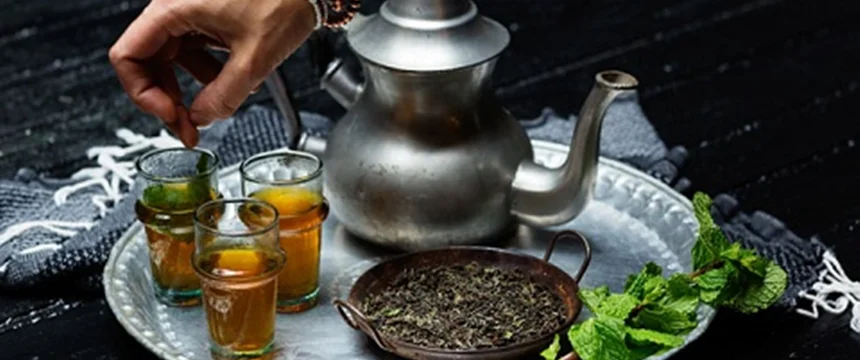 خواص چای مراکشی و طرز تهیه آن به روش‌ سنتی در خانه